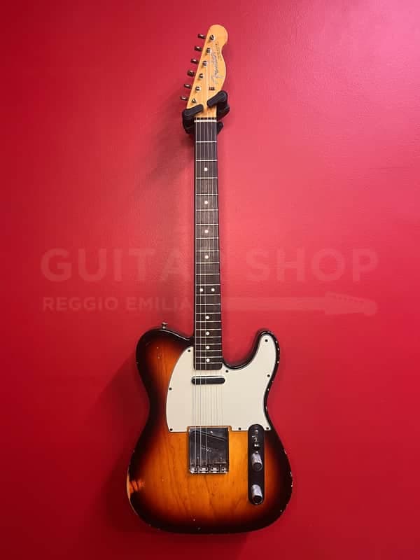 Fender Telecaster Custom Shop '64 Relic Limited Edition Sunburst 2010