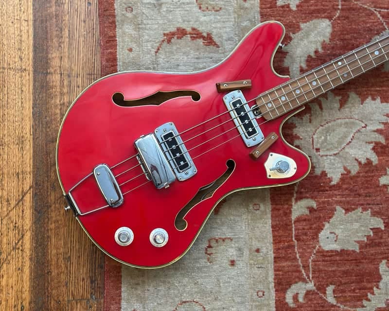 1966 Teisco EP-200B Del Rey Thinline Hollowbody Bass