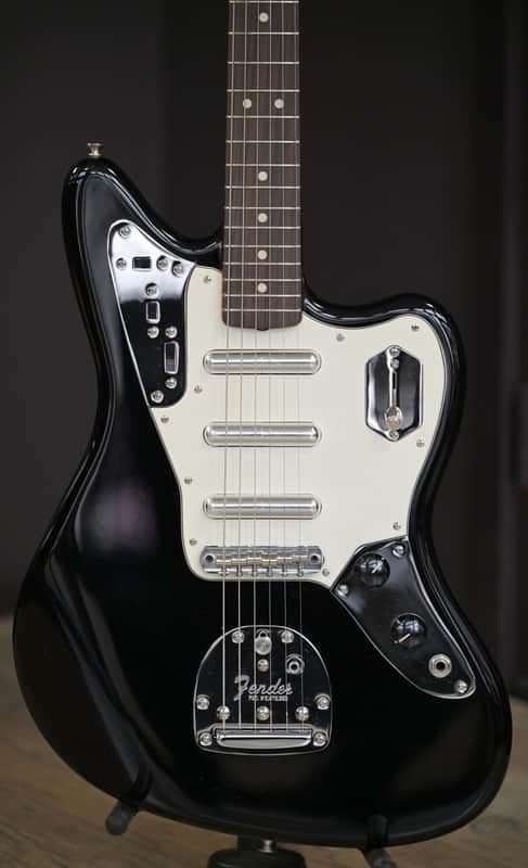 Fender Limited Edition Johnny Marr Signature Special Jaguar - Black (PRE ORDER)