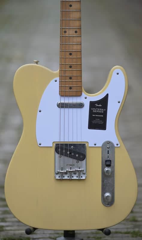 Fender Limited Edition Vintera II Road Worn '60s Telecaster - Blonde