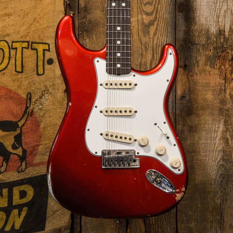 Fender Stratocaster Pro Relic 2025 - Candy Apple Red