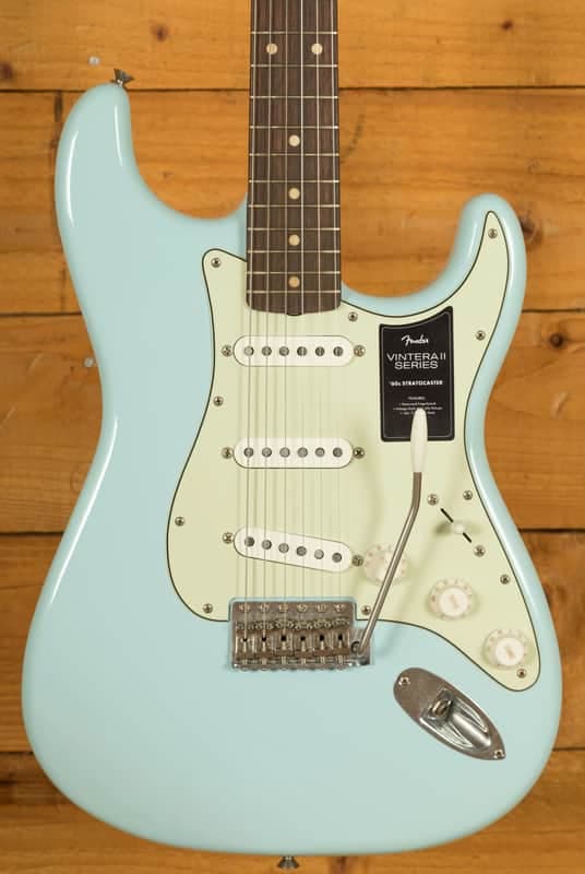 Fender Vintera II Road Worn '60s Stratocaster - Rosewood - Sonic Blue