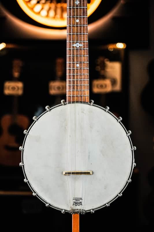 1924 Levin Guitar Banjo / Model 425