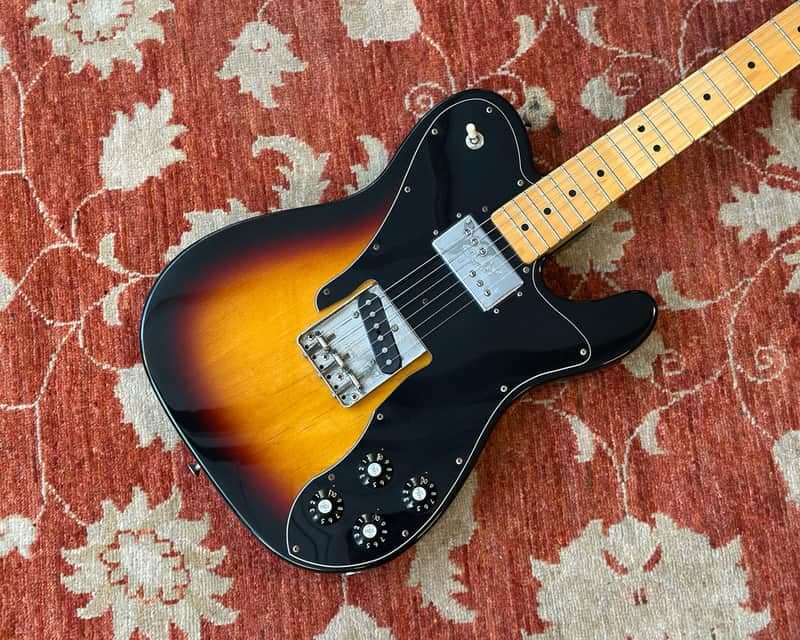 Fender '72 Telecaster Custom w/Gig Bag