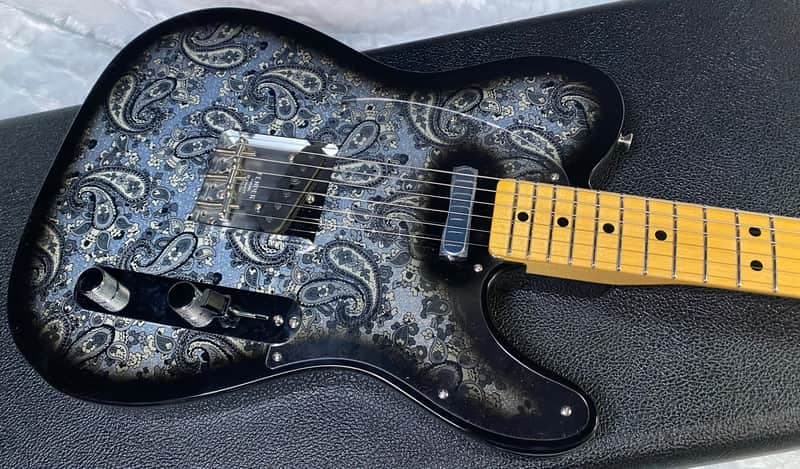 NEW ! Fender Vintage Custom '68 Telecaster NOS - Black Paisley - 7.4 lbs - Authorized Dealer - Custom Shop - G06752