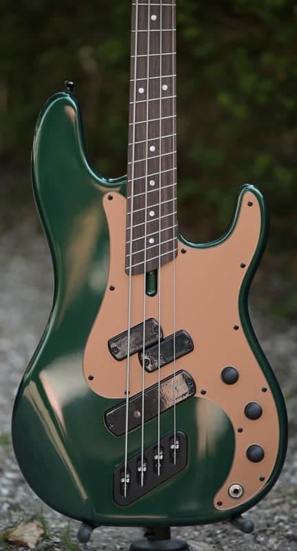 Dingwall SP1 4-String - Dark Candy Green(Pre-Order)