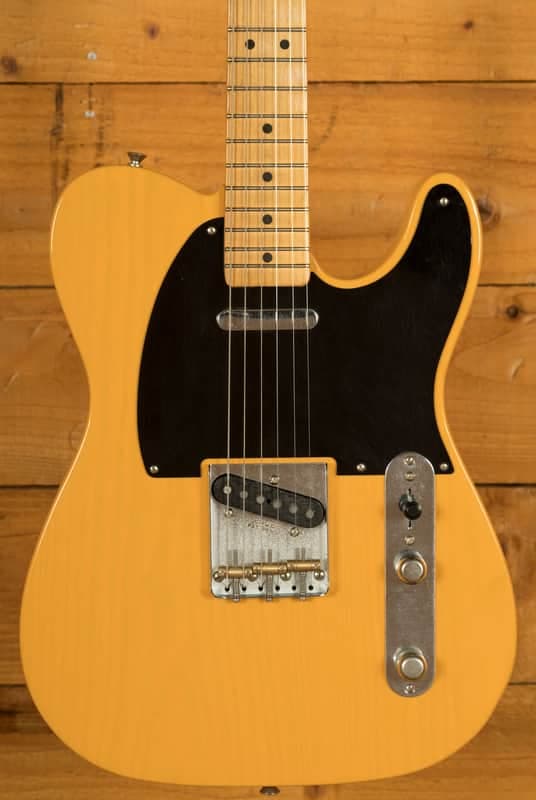 Fender 75th Anniversary Vintera II Road Worn 1951 Telecaster - Maple - Butterscotch Blonde