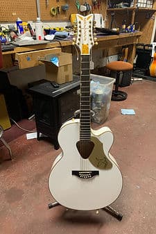 Gretsch White Falcon 12